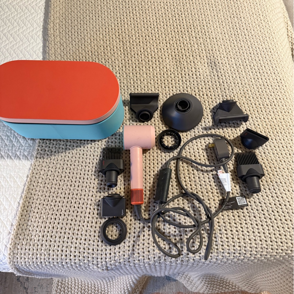 Dyson Hair Styling Set with Red and Blue Case
